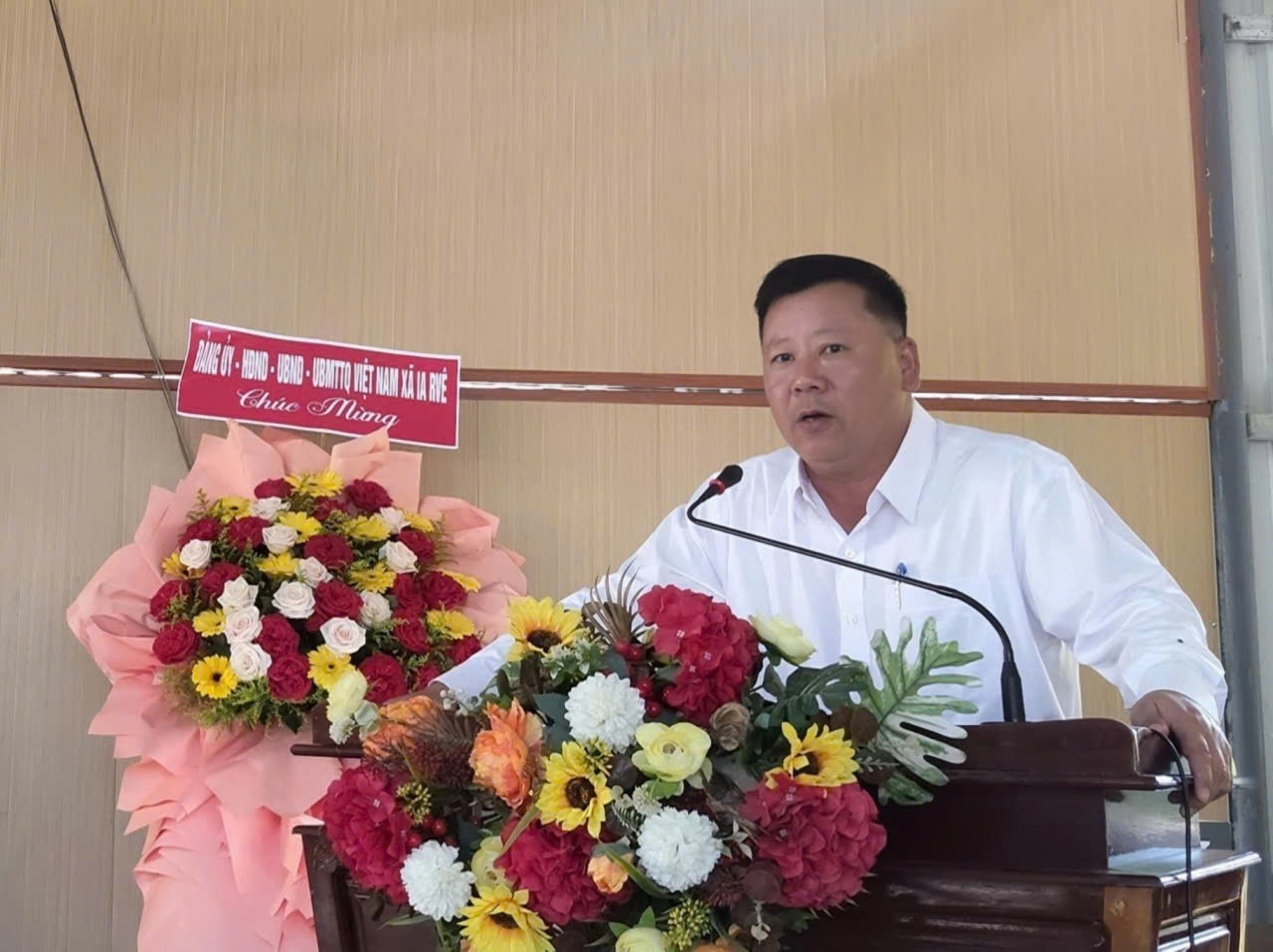 z7664229285653_6b6b56ca7c689a1e8351b12fe6c6e436