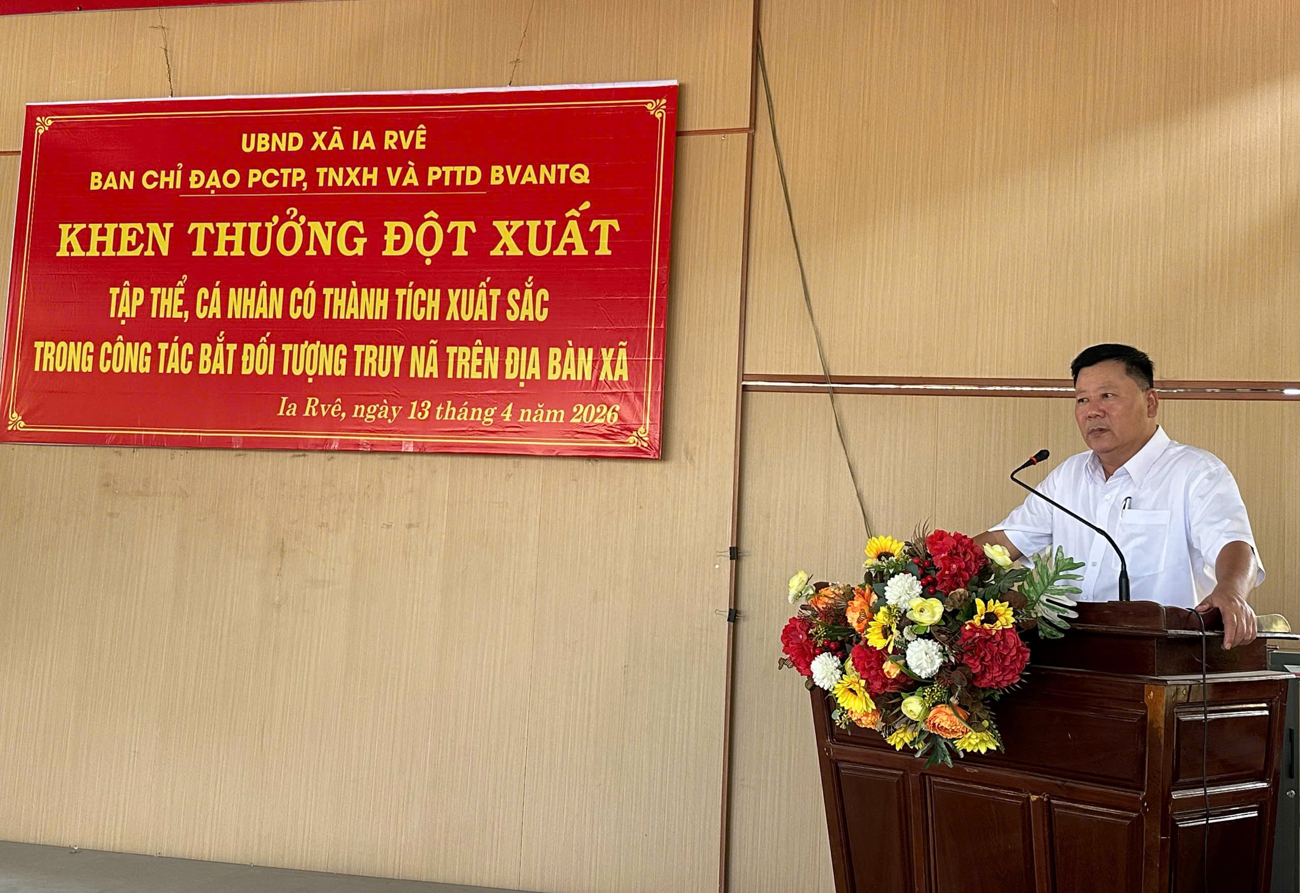 z7720527390952_4093909f9abbd138233d77d114744f18