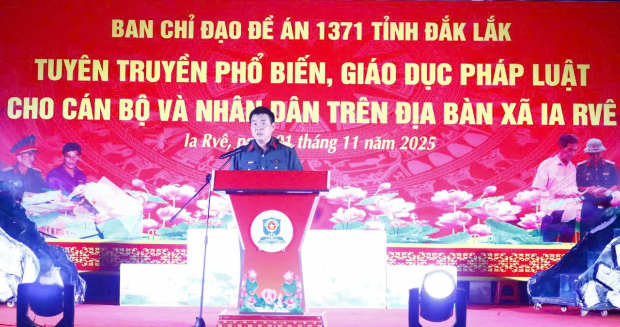 z7180267531512_8b000376e6203a10d779cd8942037bd3